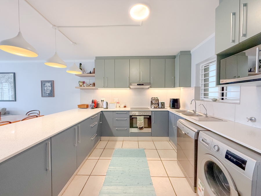 3 Bedroom Property for Sale in Bowtie Western Cape